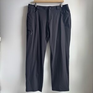 EMS Eastern Mountain Sports Compass Trek Pant Convertible to Capri Obsidian 16R
